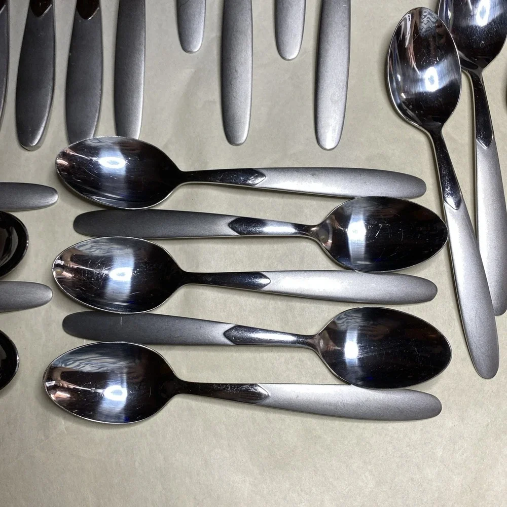 Crescent Stainless by Cambridge‎ Frost Handle, Glossy Bowl 24 Pc Lot